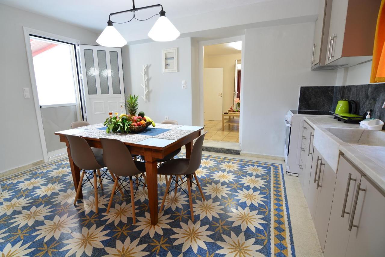 Olea Apartments Ксилокастро Экстерьер фото