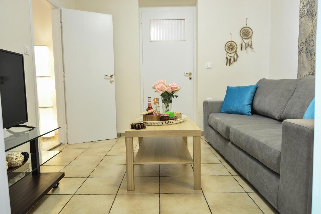 Olea Apartments Ксилокастро Экстерьер фото